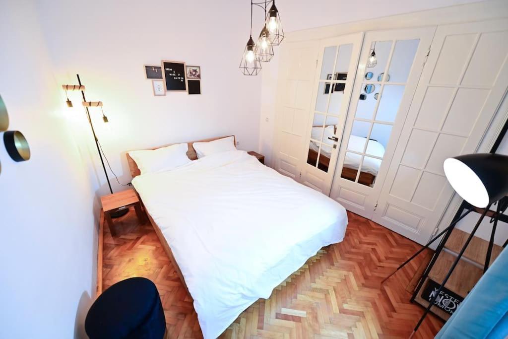 Flh - Zen Apartment Nagyszeben Kültér fotó